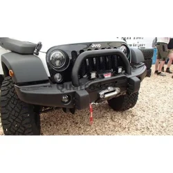 Stalowy przedni zderzak Jeep Wrangler JK